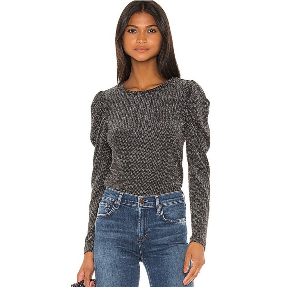 Bb Dakota Metal Heart Ruched Sleeve Top sz M